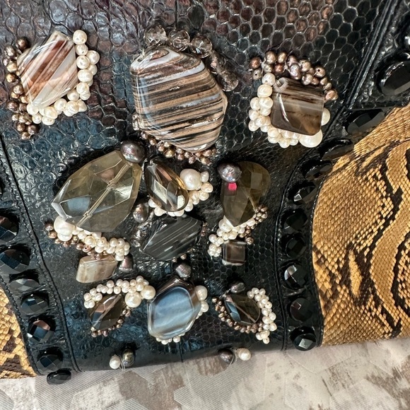 Handcrafted Snake Skin with Stone and Pearl Embellishments on front/back handbag - Picture 4 of 7